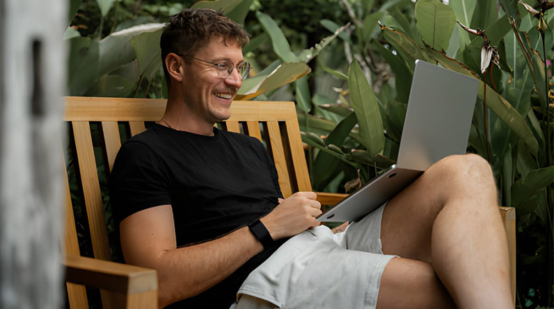 The Rise of Online Personas — and Why They Matter Rise of online personas